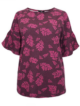 Load image into Gallery viewer, Berry Rib Textured Stretchy Cold Shoulder Blouse
